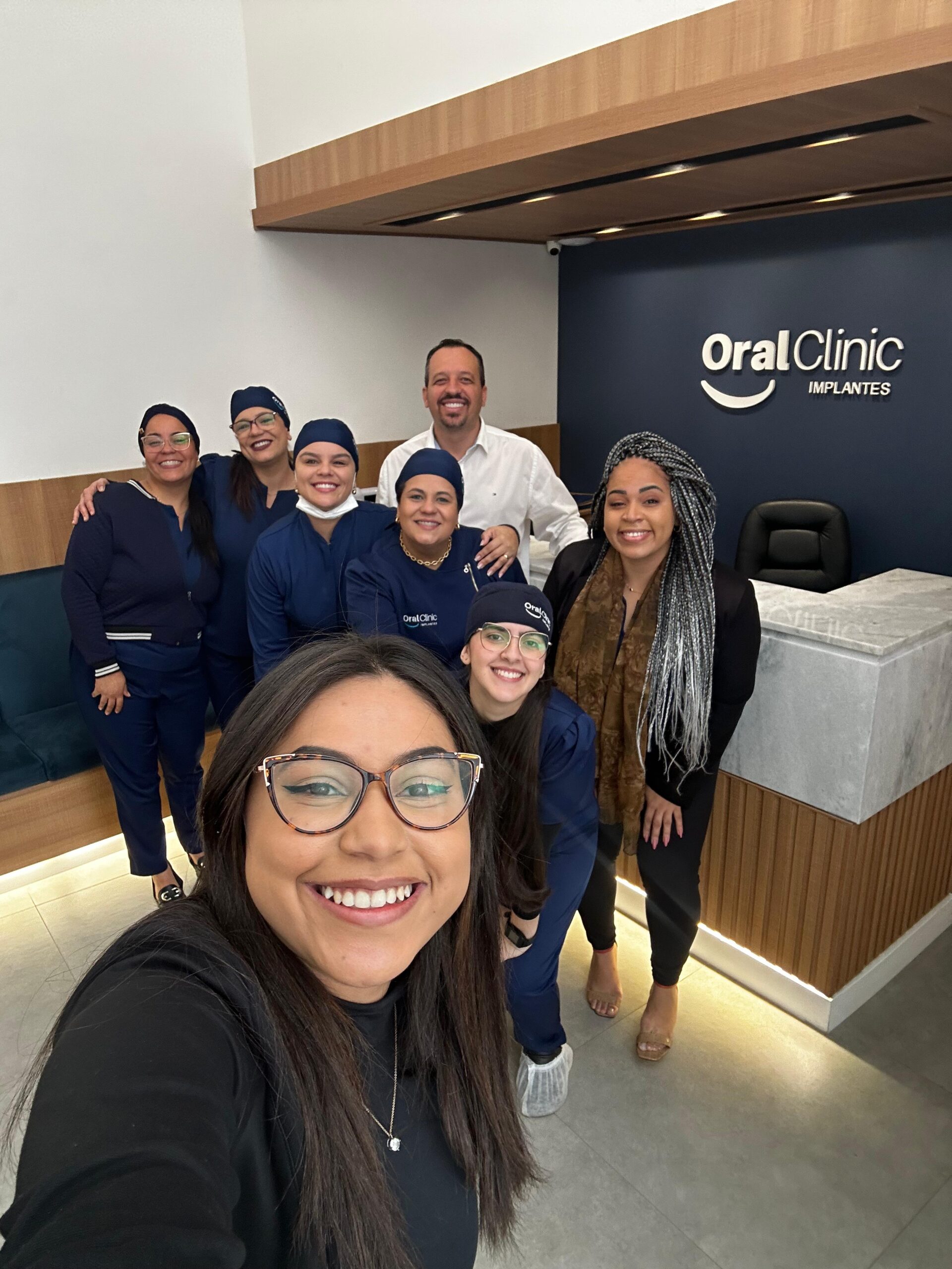 implante dentário Osasco implante dentário no km 18 Osasco clínica de implantes dentários Osasco